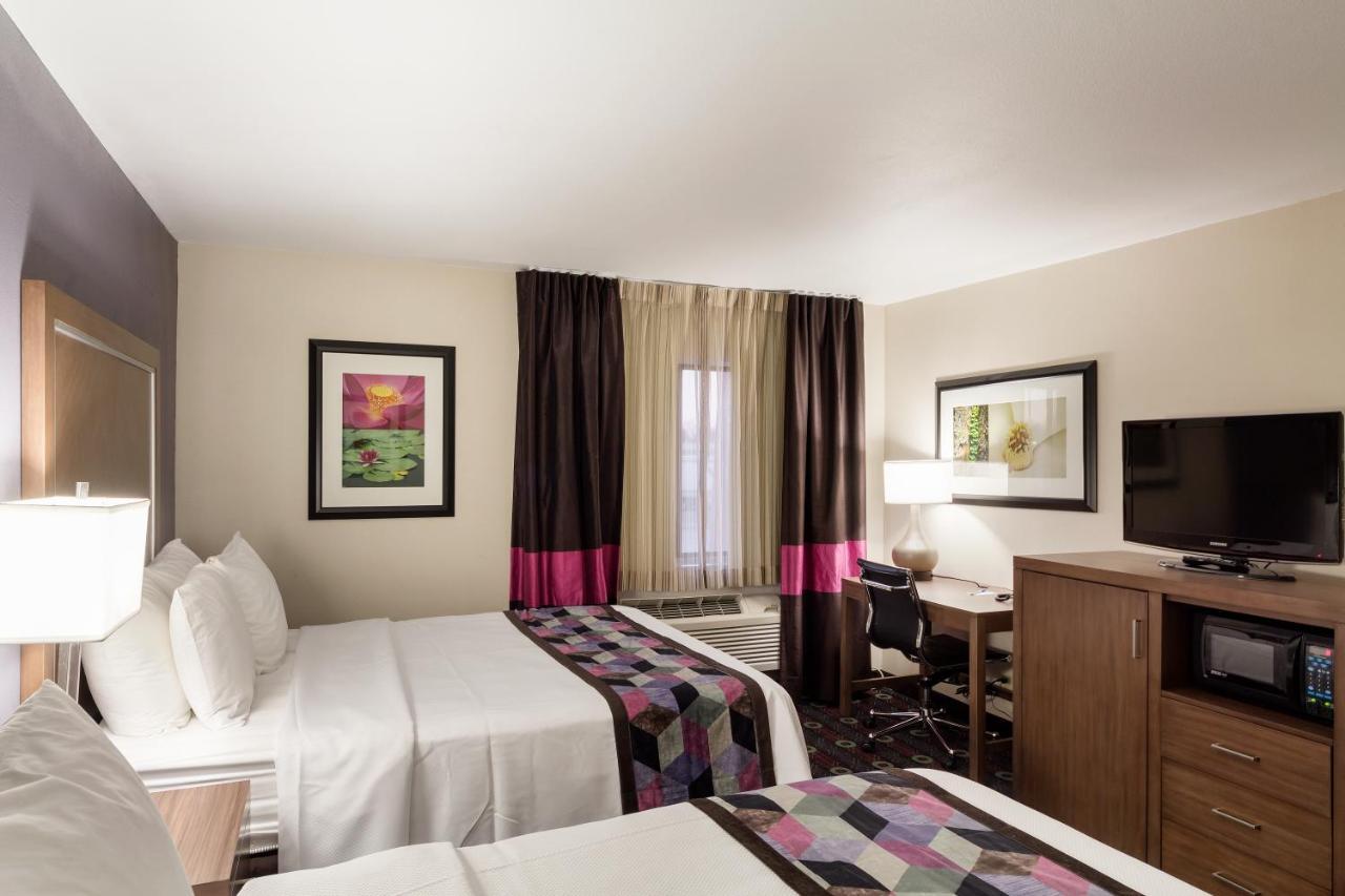 Comfort Inn Midtown Tulsa Esterno foto