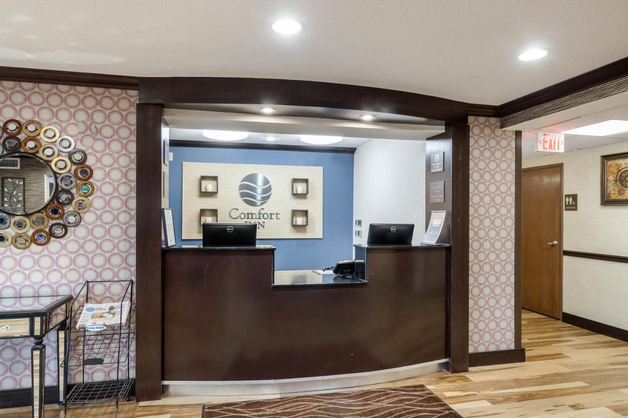 Comfort Inn Midtown Tulsa Esterno foto