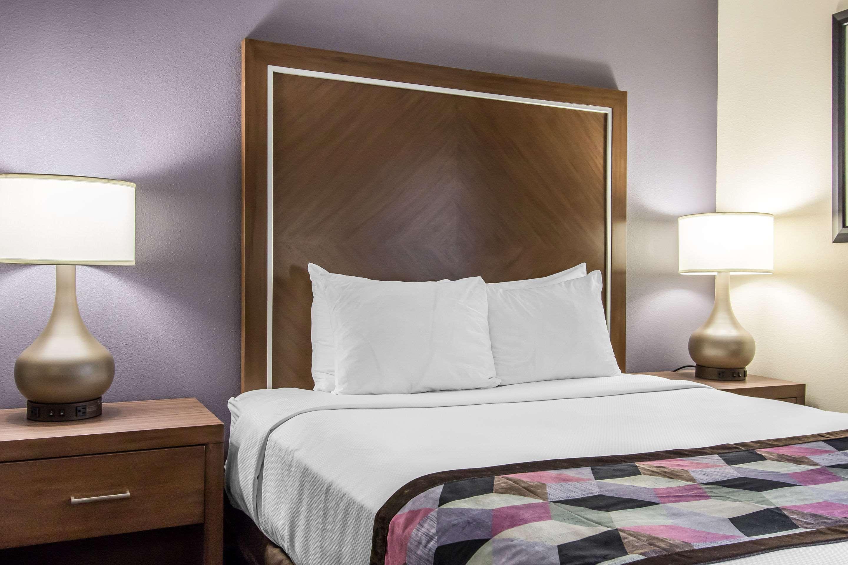 Comfort Inn Midtown Tulsa Esterno foto
