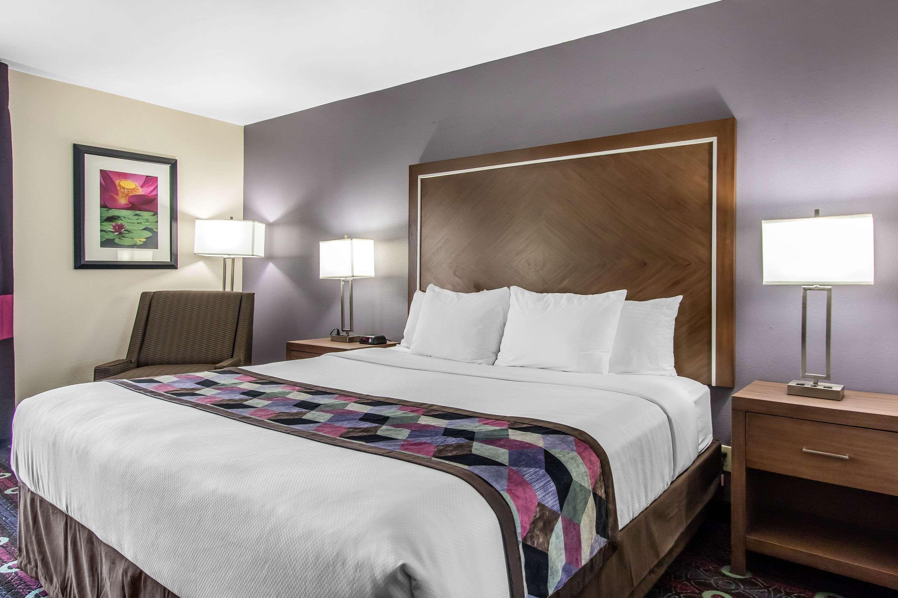 Comfort Inn Midtown Tulsa Esterno foto