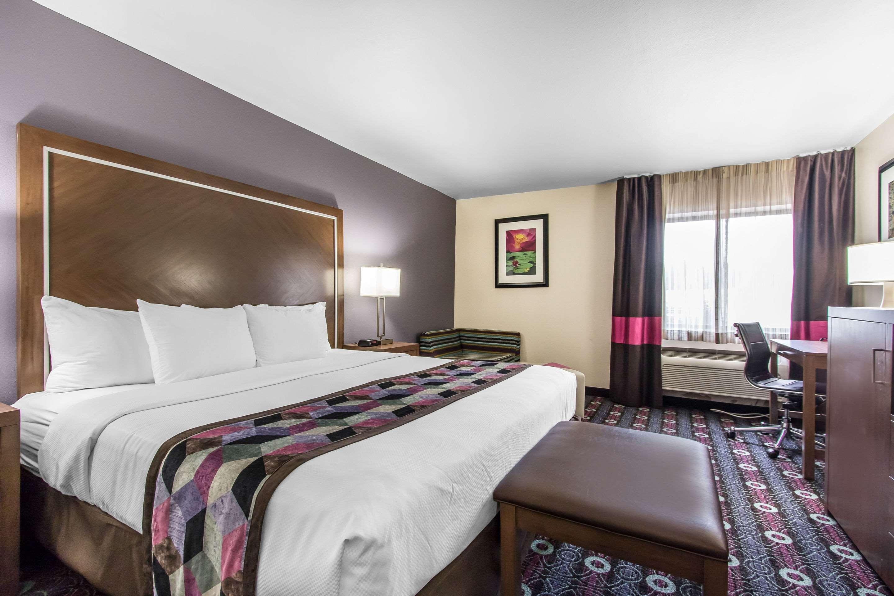 Comfort Inn Midtown Tulsa Esterno foto