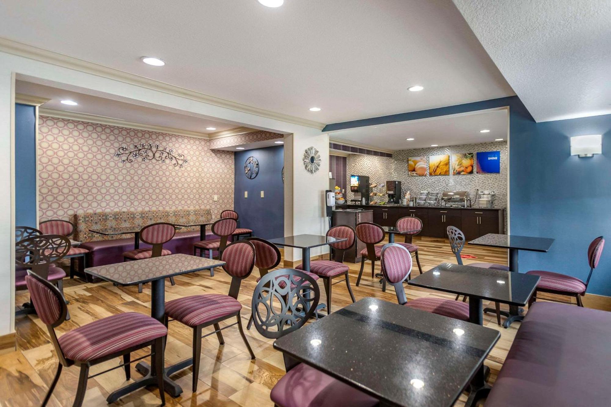 Comfort Inn Midtown Tulsa Esterno foto