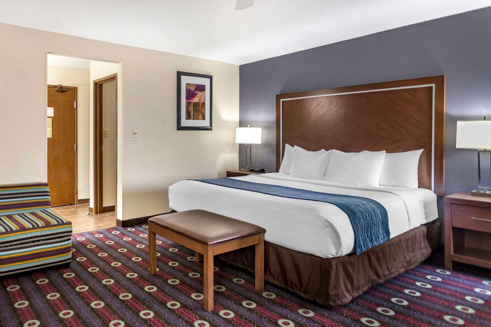 Comfort Inn Midtown Tulsa Esterno foto