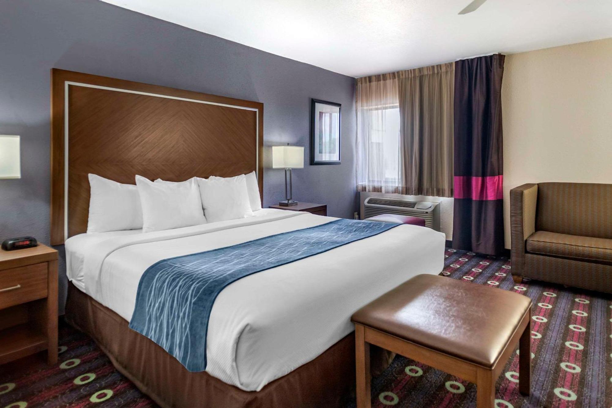 Comfort Inn Midtown Tulsa Esterno foto