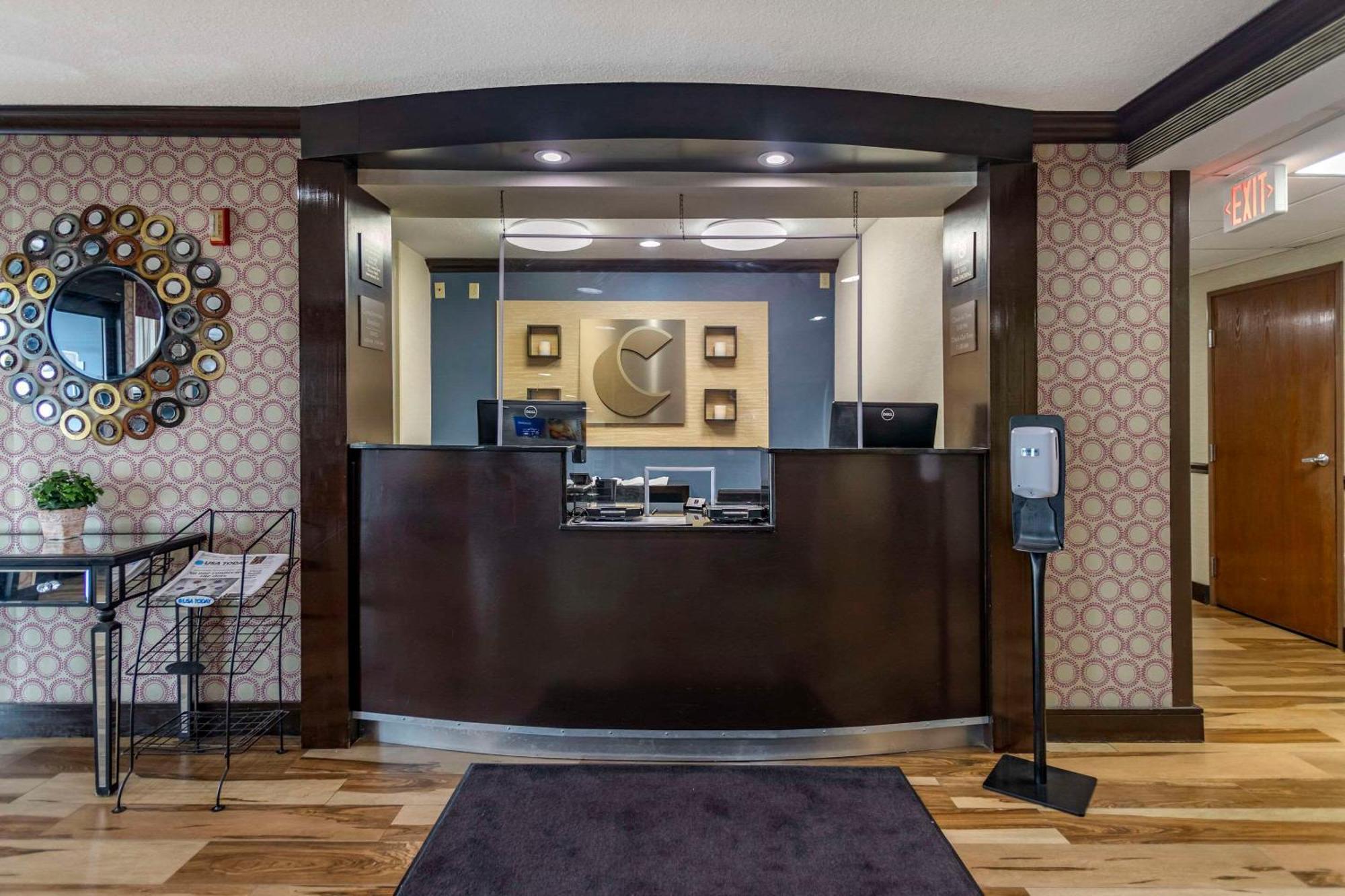 Comfort Inn Midtown Tulsa Esterno foto